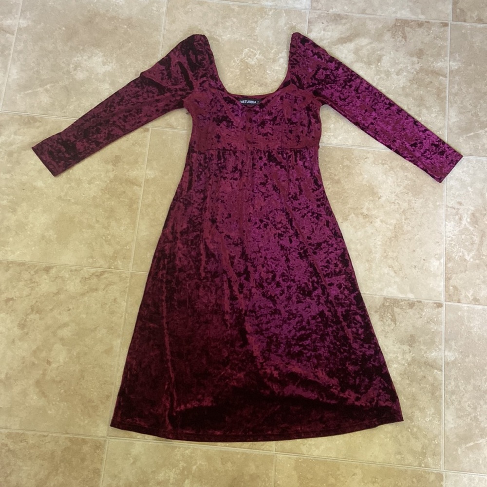 DISTURBIA velvet midi dress